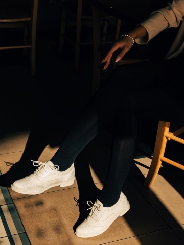 Pantofi casual dama albi din piele ecologica Ragna