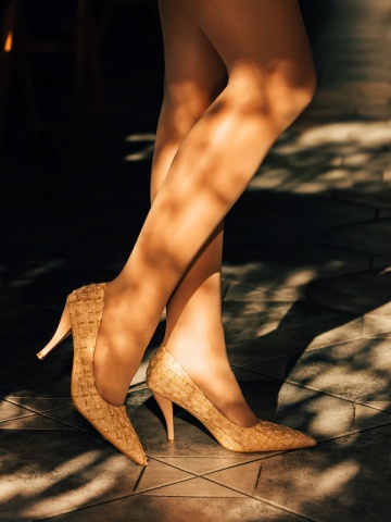 Pantofi dama cu toc bej din material textil Vicara