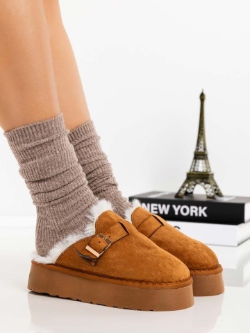 Papuci dama camel din material textil Emerya