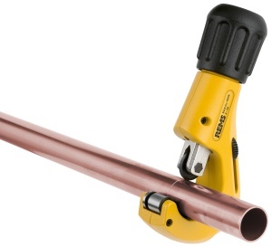 REMS Set promo Masina de indoit tevi Curvo Set 15-18-22-28 580027 R220 + Taietor tevi RAS Cu INOX 3-35 113350 R 580X03 - Img 3
