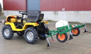 ProGARDEN Dispozitiv intindere folie si aplicare tratamente prin pulverizare, 110cm, 30L pentru minitractoare Campo T - Img 3