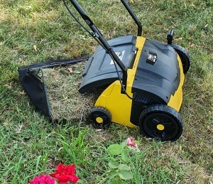 Texas MPC 1400 scarificator aerator gazon 2-in-1, motor electric 1400W, sac 35 litri, latime lucru 32cm, reglaj central
