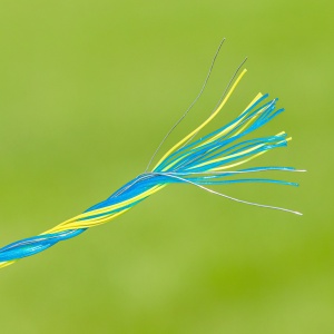 Fir Electric pentru Garduri – 500 m, Ø 3 mm, 100 kg, 0,45 Ω/m - Img 2