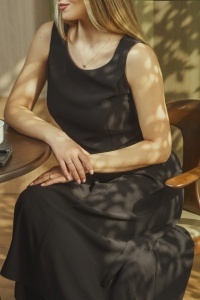 Черна рокля с шал - Img 7