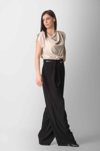 Elegantna bež bluza