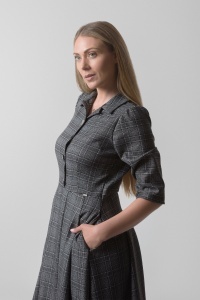 Elegantna karirana midi haljina - Img 3