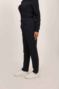 Elegantne poslovne pantalone za žene - Img 3
