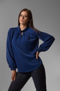 Bluza sa dekorativnim izrezom
