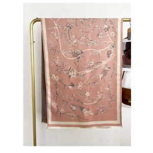Esarfa lunga tip sal pentru dama din materiale premium, model flori pe ramuri, 185 x 65 cm, culoarea roz si bej, The Casius.® - Img 3