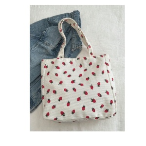Geanta tote, material textura raiata, model Capsuni, 33.5x9.5x31x23.5 cm, culoarea alb - Img 6