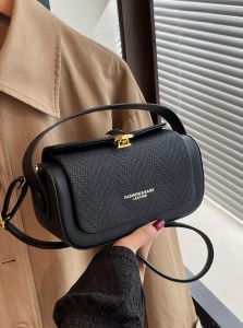 Mini geanta dreptunghiulara cu maner crossbody, design minimalist elegant, capacitate mare, dimensiuni 10 x 20 cm, culoarea negru