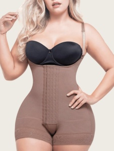 Lenjerie modelatoare cu capse, model cu corset si pantaloni scurti, culoarea bej - Img 3
