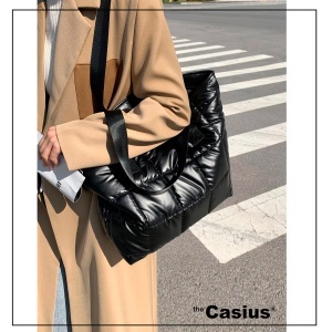 Geanta tote minimalista pentru dama, design matlasat, lungime 47 cm, negru - Img 4