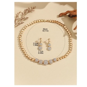 Set elegant format din colier si cercei, model cu strasuri, diametru colier 46 cm, lungime cercei 3.5 cm, culoarea auriu - Img 2