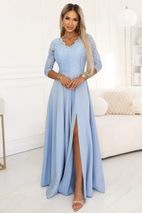 AMBER Rochie lungă elegantă din dantelă cu decolteu - albastru deschis