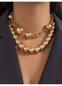 Colier statement pentru femei, cu margele metalice aurii si lant decorativ, accesoriu fashion, 37+7 cm, auriu