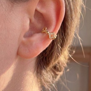 Ear cuff placat cu aur, 15 mm, model trifoi cu zirconiu - Img 4