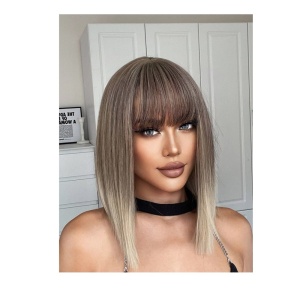 Peruca pentru femei, par scurt drept, cu breton, imita parul natural, culoarea blond ombre, lungime 36 cm - Img 2