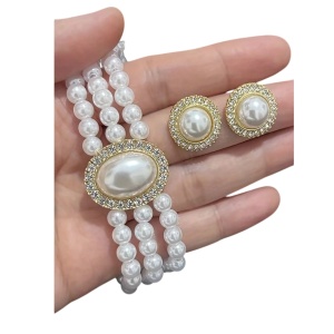 Set colier choker din perle albe faux cu pandantiv si cercei perla, culoarea alb