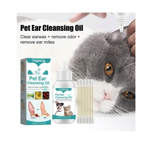 Set pentru curatarea urechilor animalelor de companie, contine 1 cutie cu 30 ml ulei + 10 tampoane de bumbac, pentru curatare urechi pisici si caini