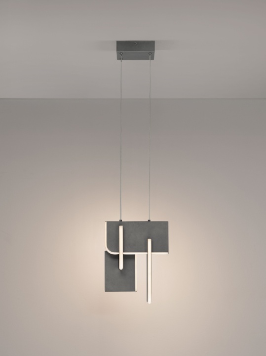 Corp de iluminat suspendat Totem Argintiu / Gri 24,6 x 25,3 x 200 cm - Img 4