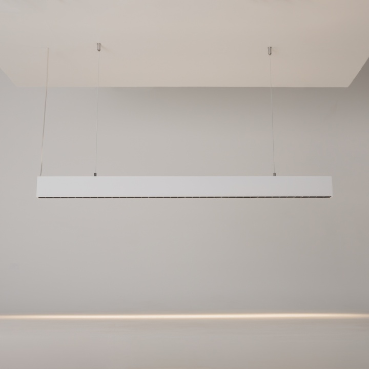 Corp de iluminat suspendat Points L 106.5 x l 3.3 cm 4000K - Alb - Img 4