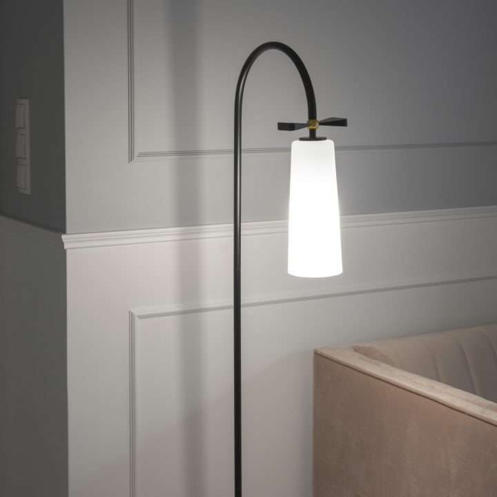 Lampadar BOW, alamă, negru - Img 3