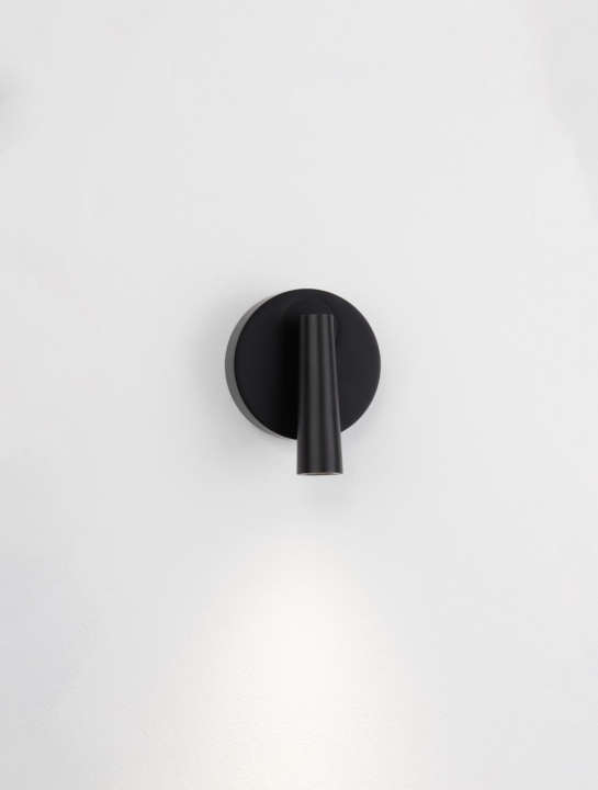 Aplica perete pentru pat Tico Negru Ø10,4 x H 12,6 cm - Img 5