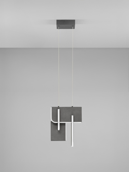 Corp de iluminat suspendat Totem Argintiu / Gri 24,6 x 25,3 x 200 cm - Img 3