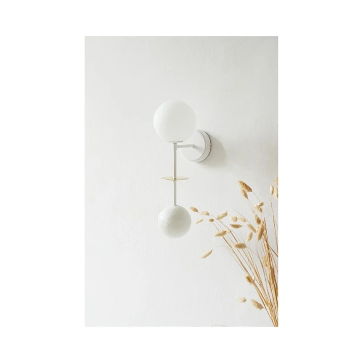 Aplică de perete OIO B white with a brass element, alb / auriu - Img 2