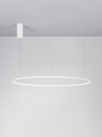 Corp de iluminat suspendat Tarquin Alb Ø100 x H 200 cm
