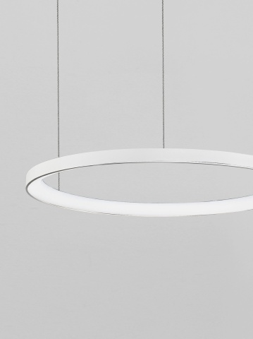 Corp de iluminat suspendat Pertino Alb Ø60 x H 150 cm