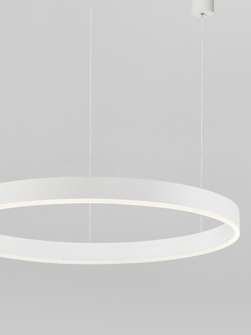 Corp de iluminat suspendat Motif Alb Ø100 x H 200 cm