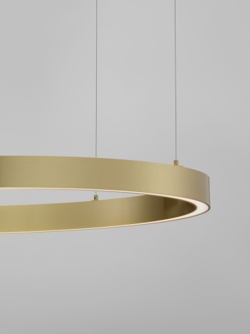 Corp de iluminat suspendat Sting Auriu Ø100 x H 200 cm
