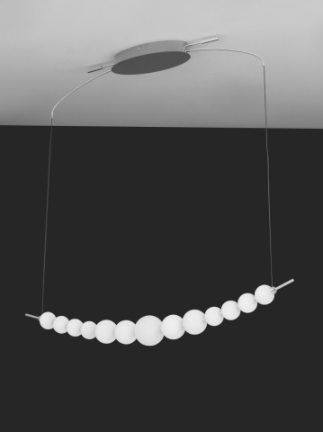 Corp de iluminat suspendat Perla Crom / Opal 107 x 13,5 x 150 cm