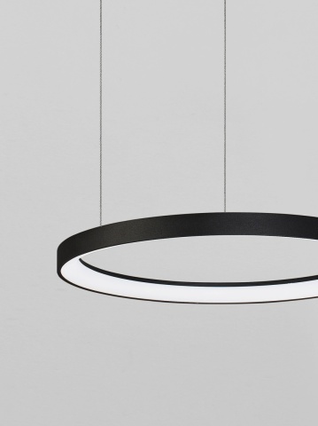 Corp de iluminat suspendat Pertino Negru Ø60 x H 150 cm