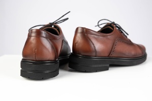 Pantofarul Maro Distins - Img 4