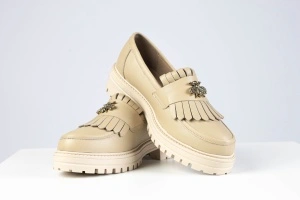 Honey Beige Loafers - Img 4