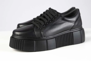 Urban Stealth Platform Sneakers - Img 3