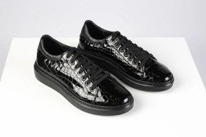 Pantofarul Sport-Casual Negru