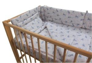 Set lenjerie matlasata 4 piese, 120x60cm, bumbac Oeko Tex, cearceaf, plapuma, pernuta, protectie laterala patut,PPSL4P - Img 3