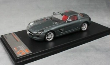 1/43 2011 mercedes benz sls amg limited edition matt grey with see through and red interior. - Img 2