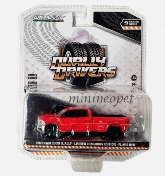 1/64 GreenLight 2022 Dodge Ram 3500 Dually Wrecker