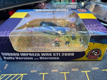 1/64 subaru impreza wrx sti 2009 with grass rally diorama country side. - Img 3