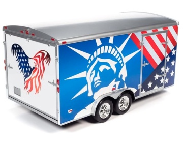 Auto World 1/64 enclosed trailer *patriotic theme* - Img 4