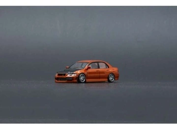 1/64 2001 mitsubishi lancer evolution vii rhd, custom orange with black hood