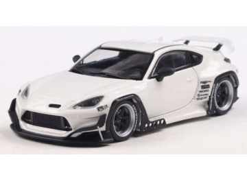 1/43 2022 toyota gr86 rocket bunny, white