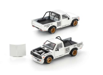 1/64 pandem datsun 620, white