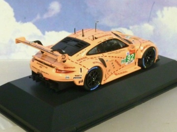 1/43 2018 porsche 911 rsr #92, pink - Img 3