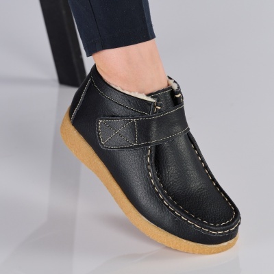 Ghete dama piele naturala imblanite comode – KALINDA Black